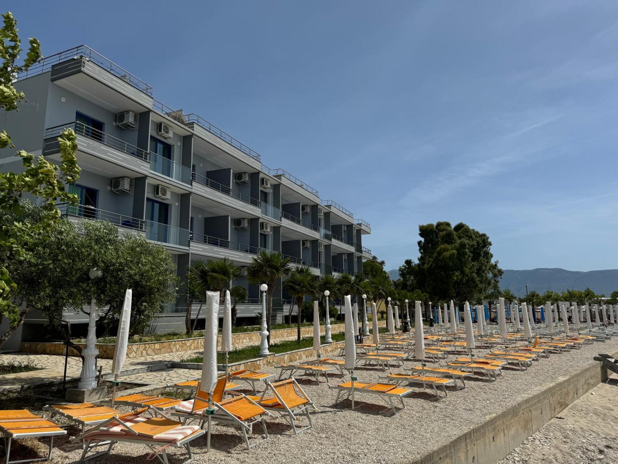 Hotel Cekodhima Radhimë Exterior foto